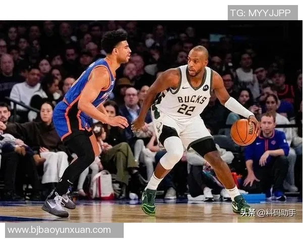 爵士队与纽约尼克斯的精彩对决展现篮球魅力与团队精神 爵士队与纽约尼克斯的精彩对决展现篮球魅力与团队精神