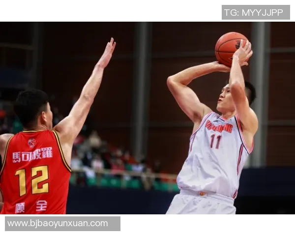 西联汉姆迎战热刺激战在即球迷期待精彩对决与胜负悬念