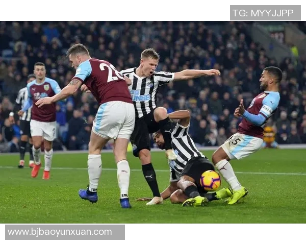 诺丁汉森林与纽卡斯兰激战正酣谁能在英超赛场中笑到最后