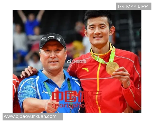 重庆羽毛球队在大满贯赛事中的默契配合与精彩表现分析 重庆羽毛球队在大满贯赛事中的默契配合与精彩表现分析