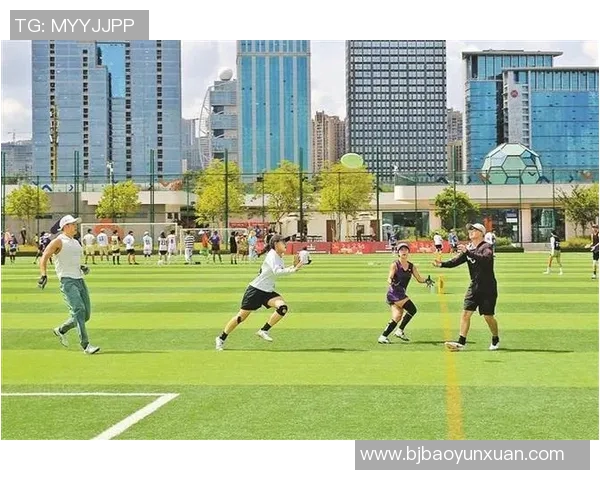 重庆飞盘队与深圳飞盘队赛后复盘战术分析与关键表现总结